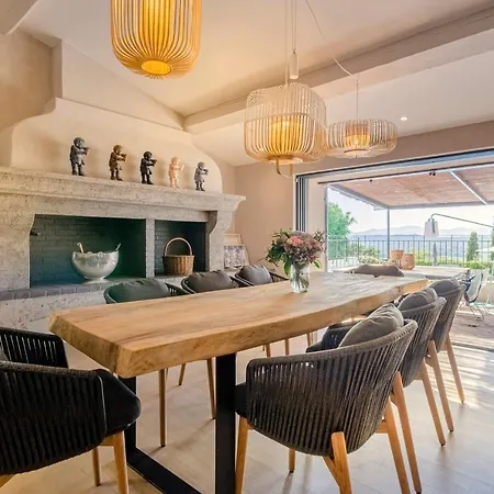 Maison Caroline - 10 Personnes Avec Piscine A 5km De Tropez Σαιν-Τροπέ